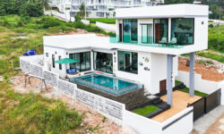 LUXURY CONTEMPORARY POOL VILLA 4BR IN BANGPOR